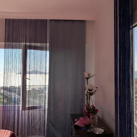 Luxury Apartment In A Secure Complex - Gorgeous Sea View - Pool - 700M To The Beach - Wifi - In Gulluk - 8Km From Bodrum Airport - Ideal For Naturelovers Lägenhet Bodrum