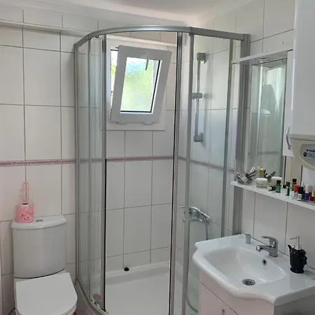 Lägenhet Luxury Apartment In A Secure Complex - Gorgeous Sea View - Pool - 700M To The Beach - Wifi - In Gulluk - 8Km From Bodrum Airport - Ideal For Naturelovers *